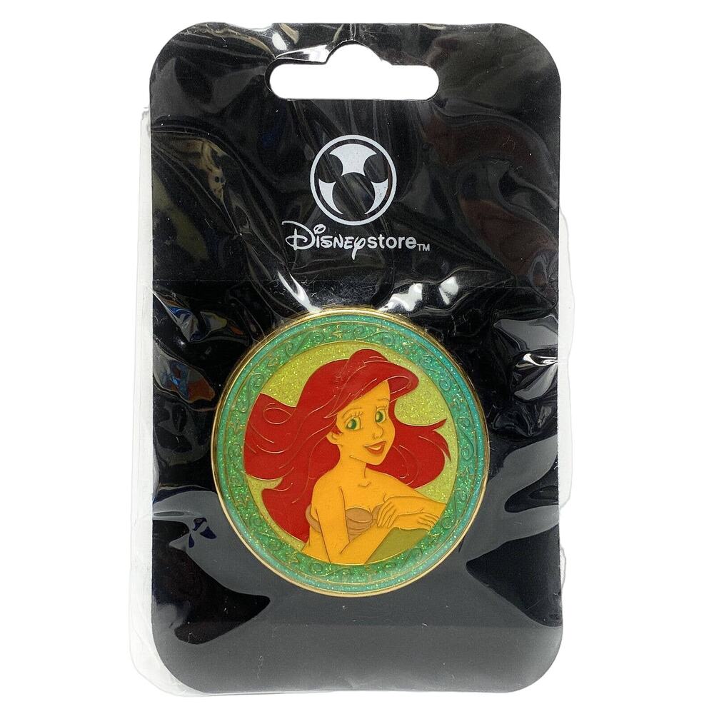 Disney Store Exclusive Princess Ariel Compact Mirror Pin 2008 Collectible LE